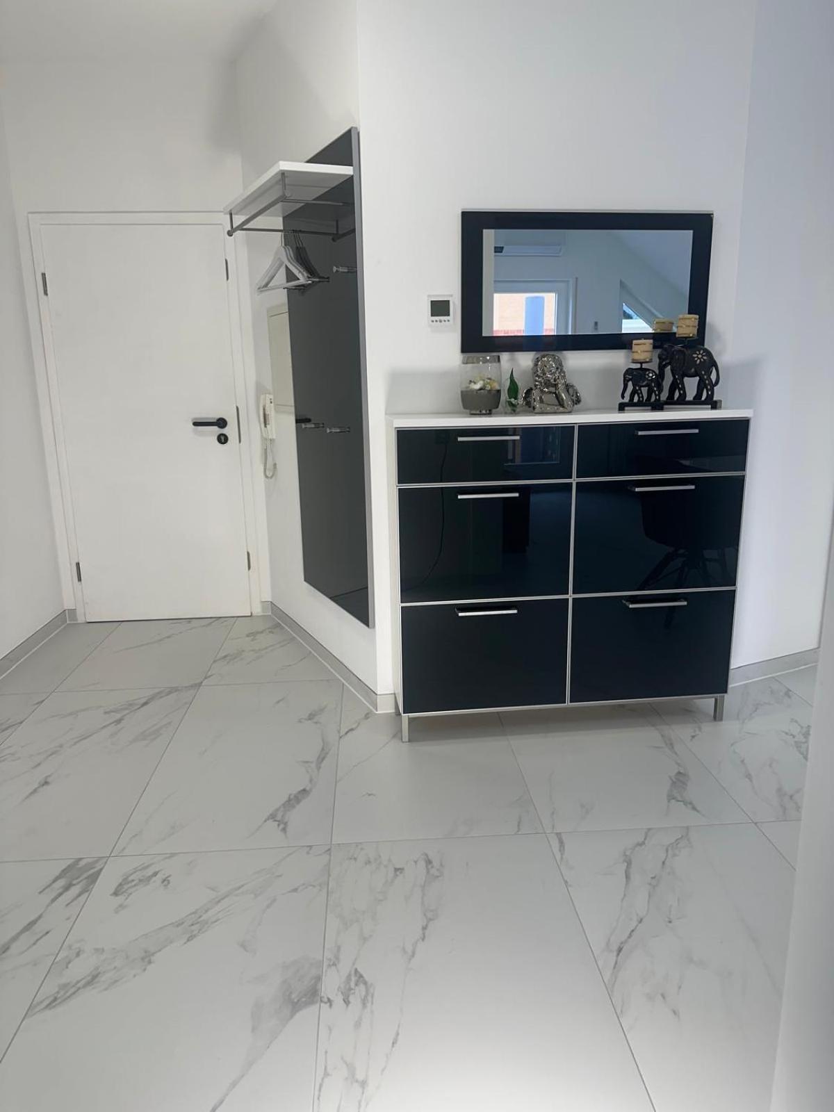Flexible, Schoene Und Gut Aussehende Feriensuite